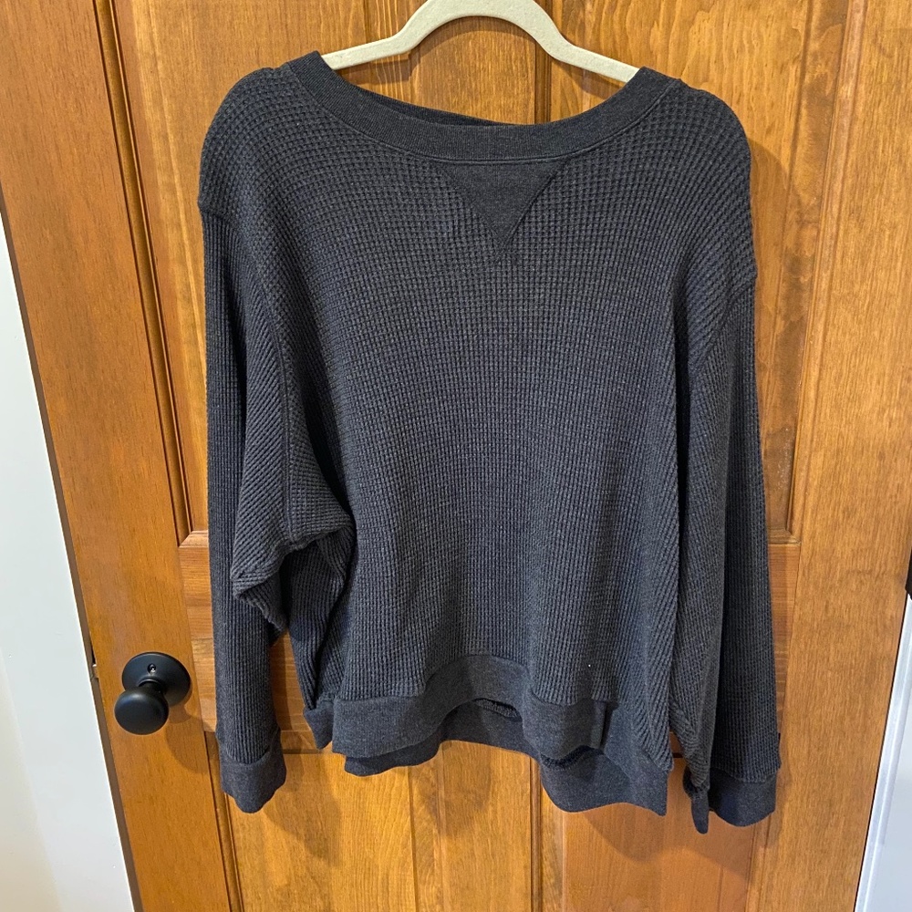 Waffle crewneck pullover